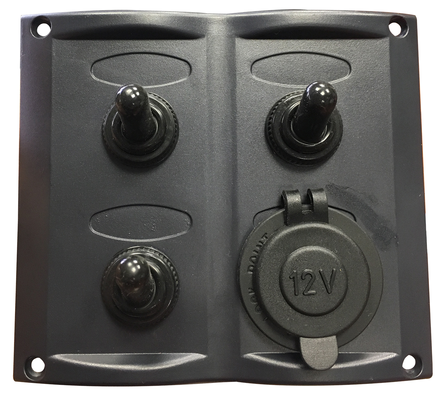 3'LÜ SWITCH PANEL ÇAKMAK SOKETLİ 95X105MM